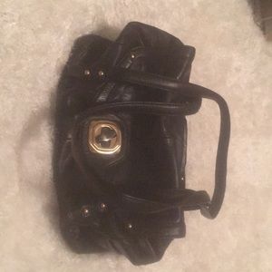 Black B makowsky purse